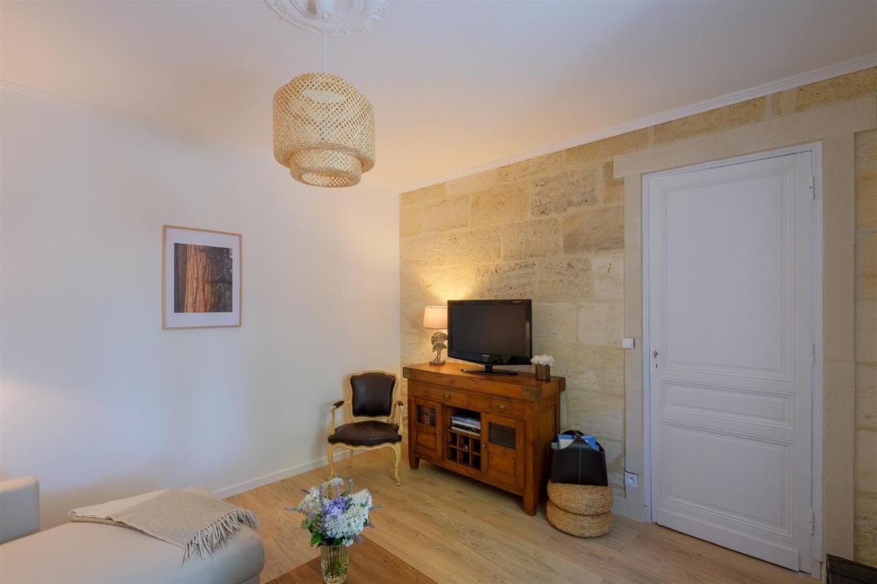 Les Suites D'Alienor-Suite Acanthe Pessac Buitenkant foto